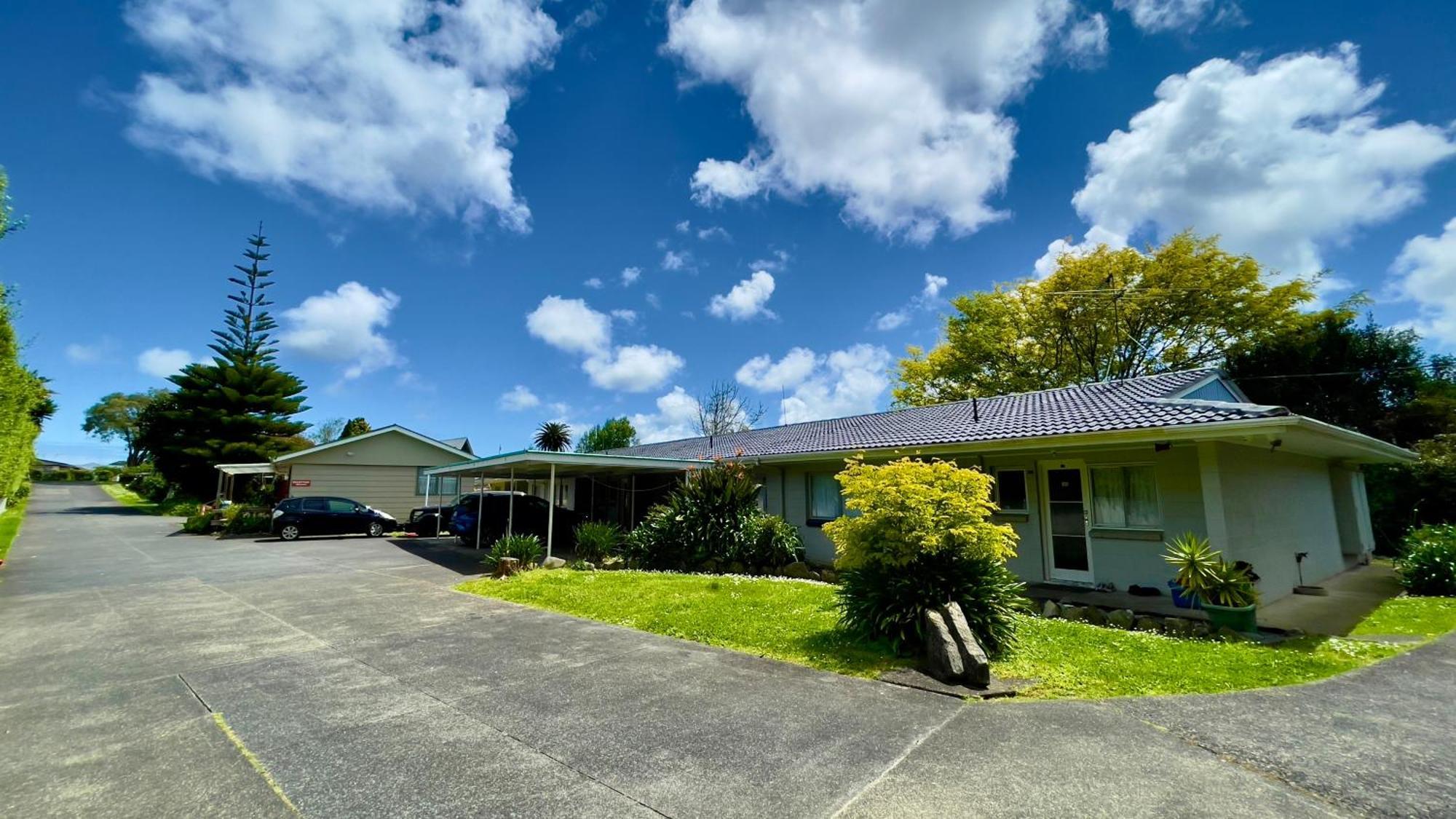 Waiuku Motel Exterior foto